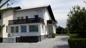 Гостиница Apartments Grom, Блед